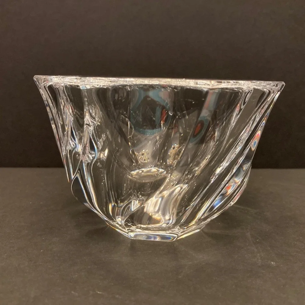 Orrefors Residence Crystal Bowl Swirl Heavy Unsigned 3.25